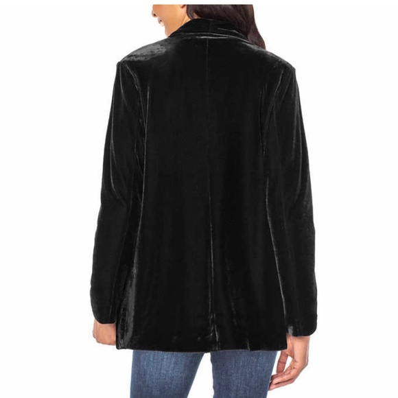 Well Worn Ladies' Velvet Cardigan - Picture 3 of 5